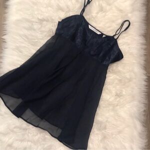 VICTORIAS SECRET SHEER NWOT ❤️❤️🌸